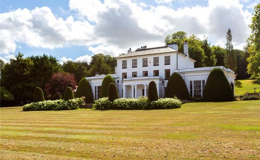 House in Dane End, England 1
