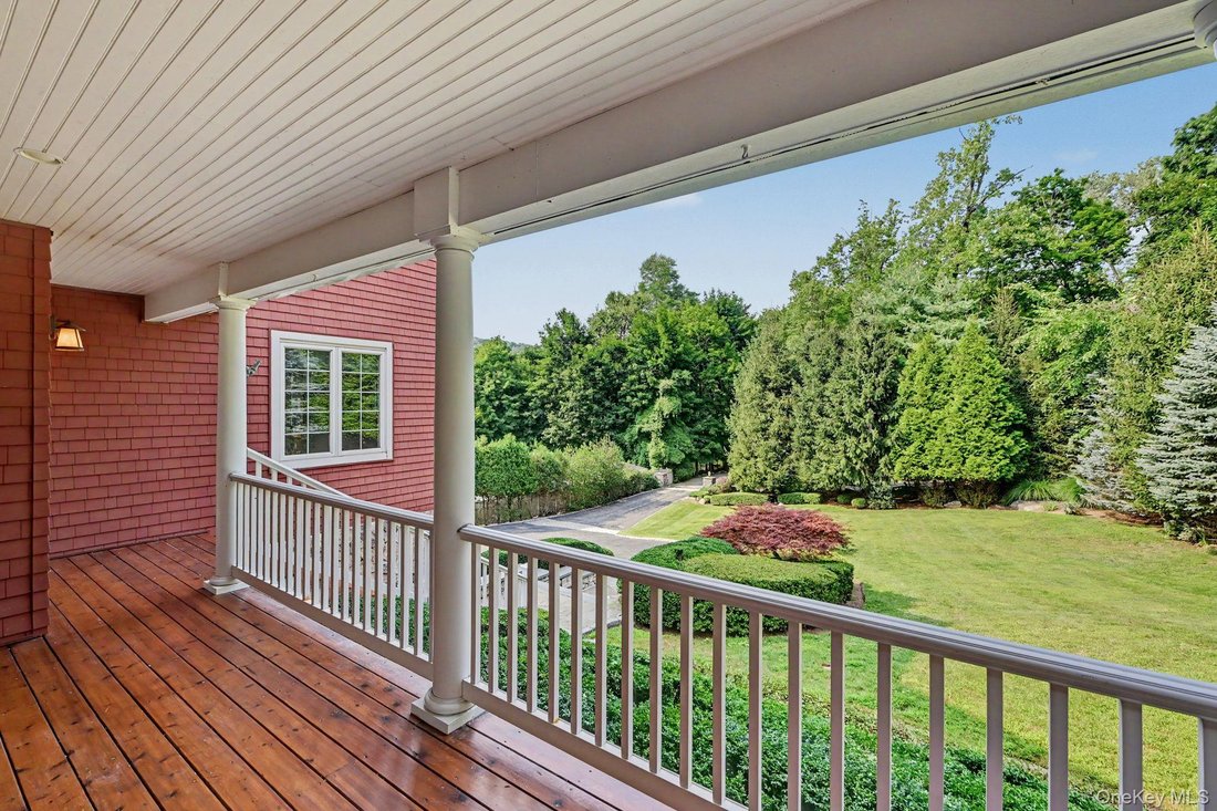 House in White Plains, New York, United States 5 - 18548393