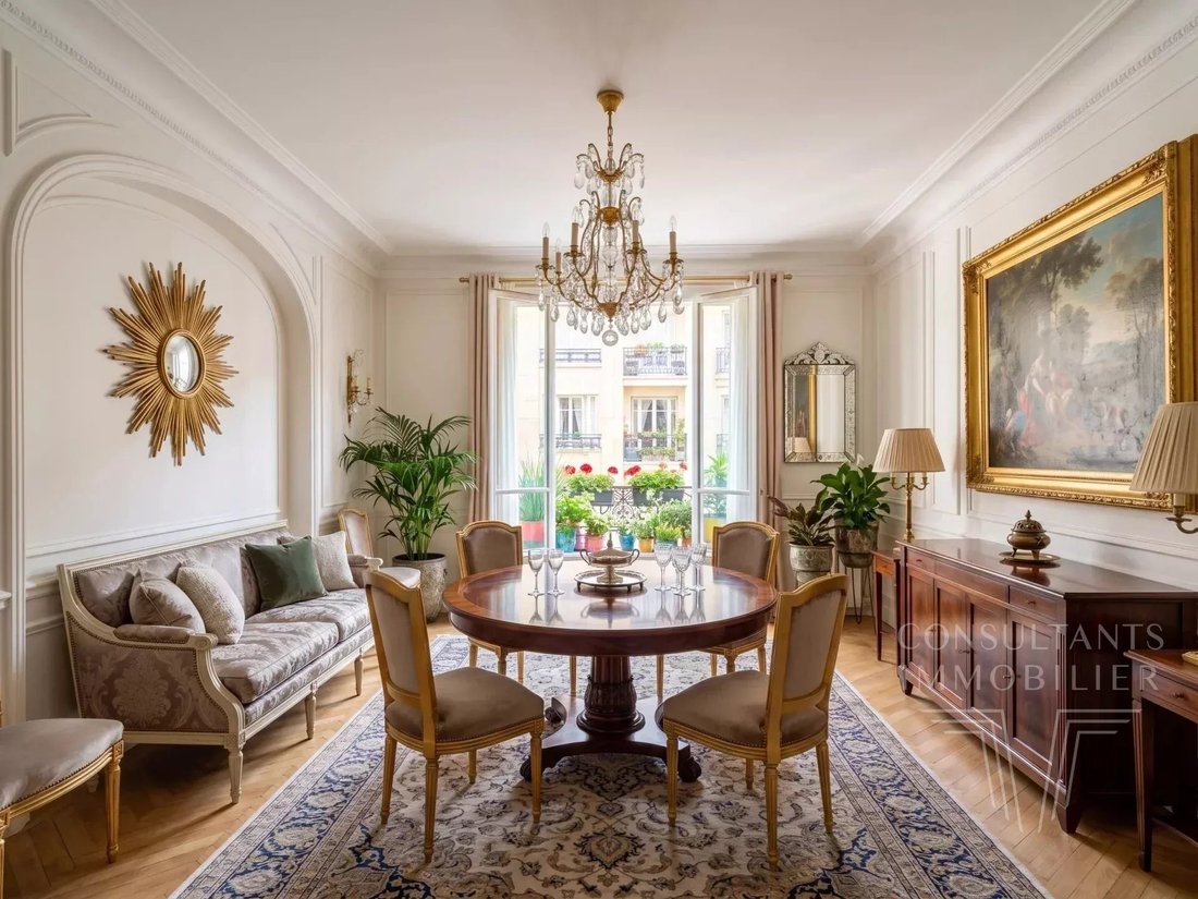 Apartment in Muette Sud, Paris 16e Arrondissement, Paris 1 - 18426256