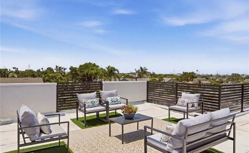 Townhouse in Lawndale, California, United States 1