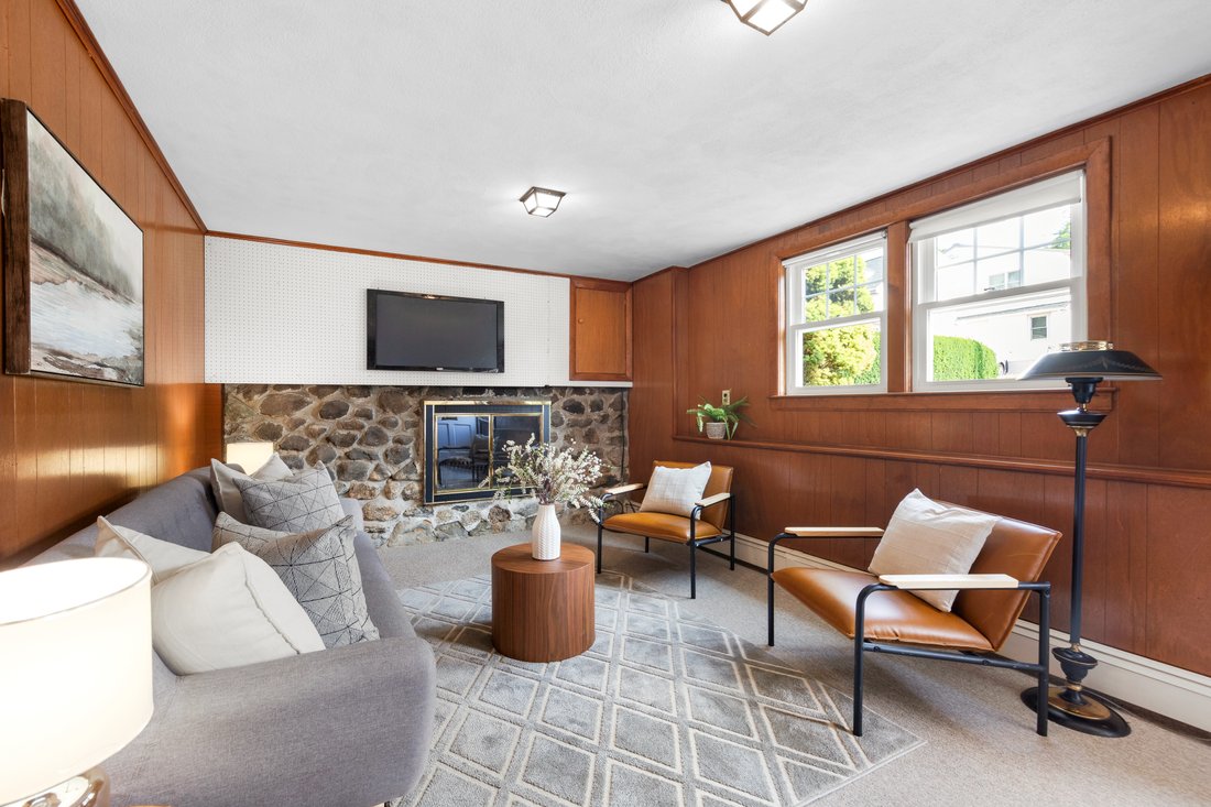 House in Lexington, Massachusetts, United States 1 - 18550322
