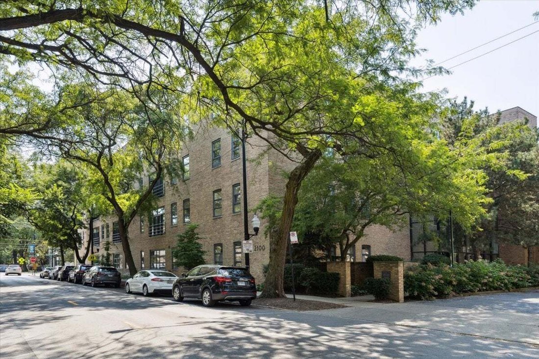 Condo in Chicago, Illinois, United States 2 - 18552616