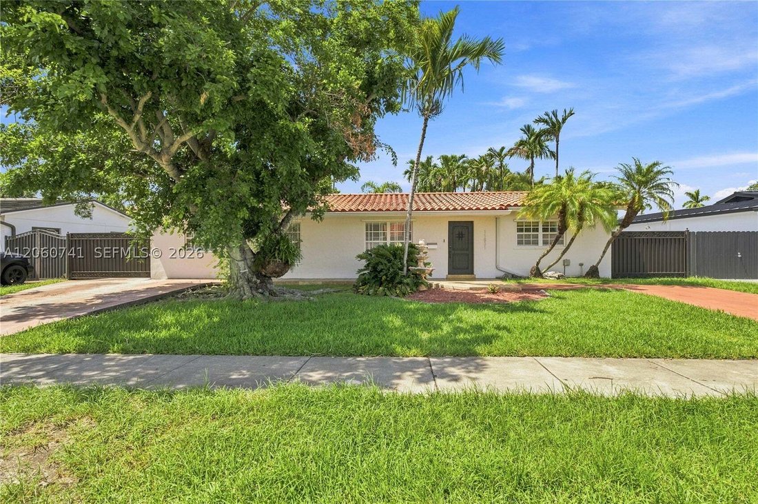 House in Miami, Florida, United States 1 - 18551892