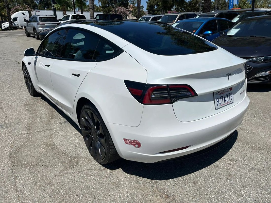 Sedan in Fontana, CA, United States 5 - 18553619