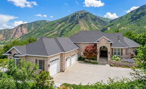 House in Woodland Hills, Utah, United States 1