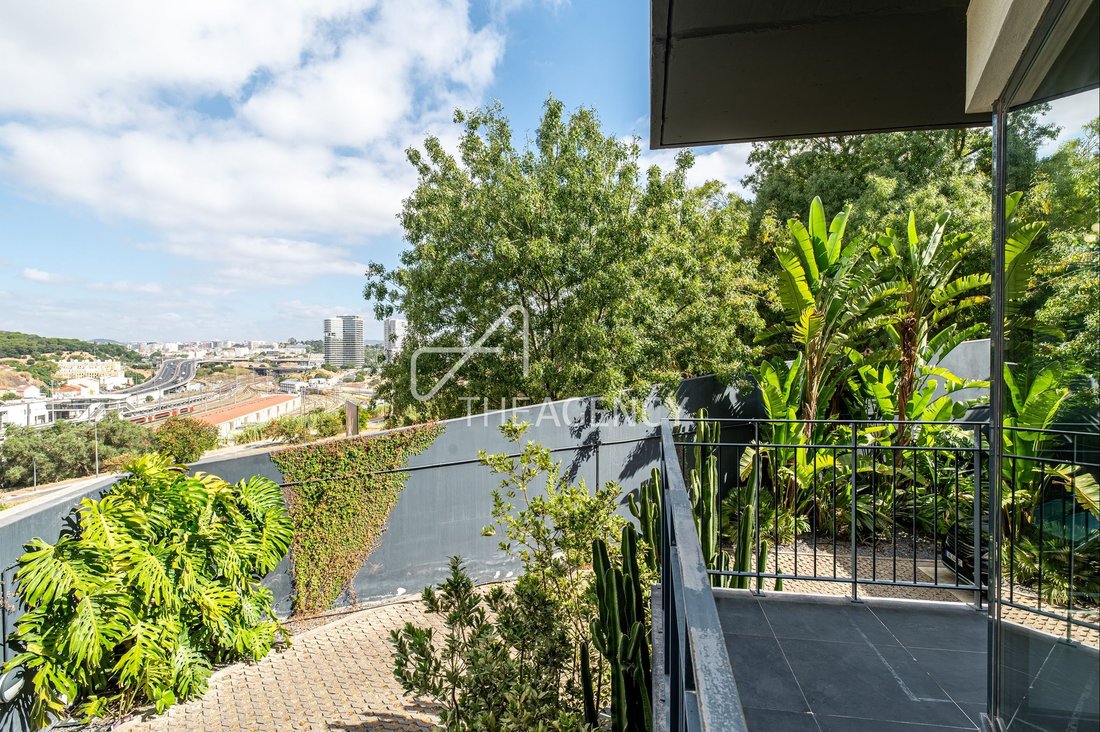 Apartment in Campolide, Lisbon, Portugal 5 - 18553276