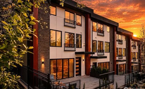 Townhouse in Bellevue, Washington, United States 1