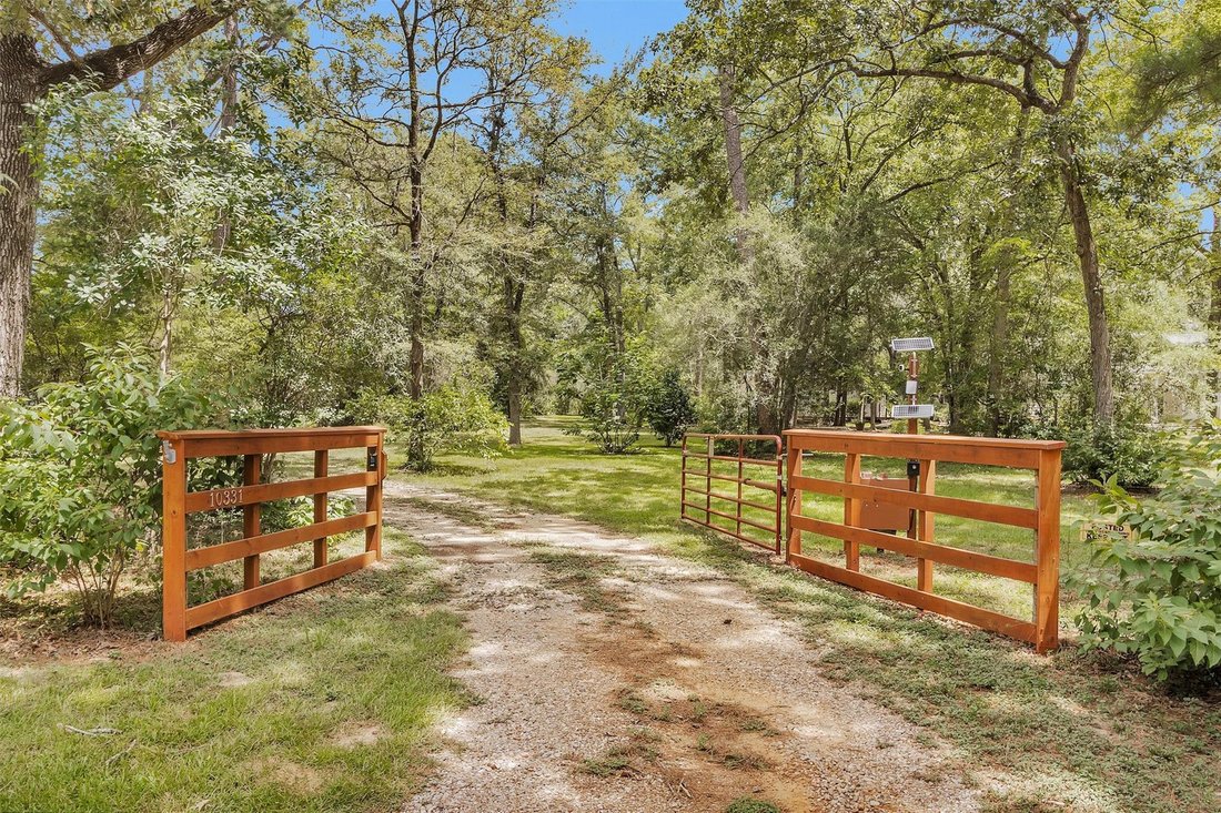 House in Conroe, Texas, United States 2 - 18548708