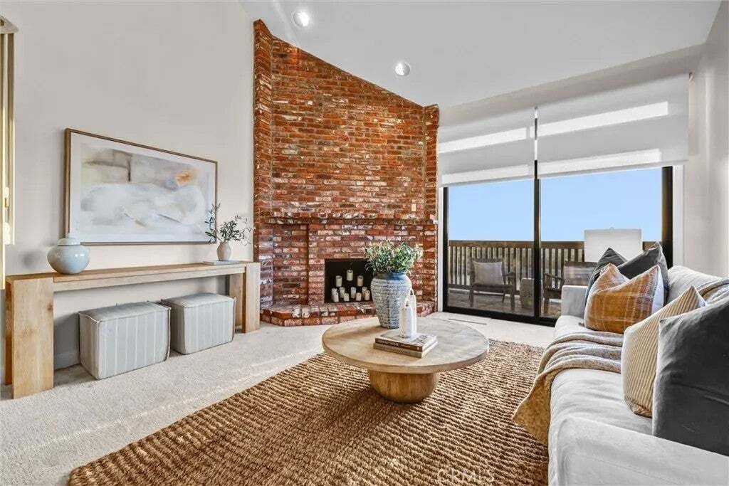 Condo in Costa Mesa, California, United States 4 - 18552452