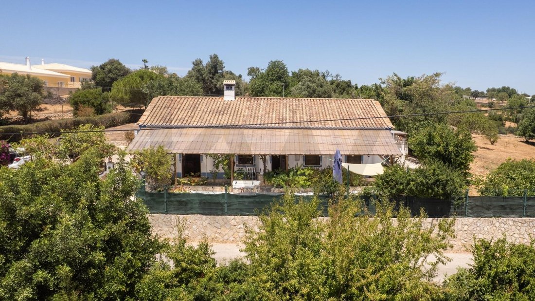 Casa a Alcantarilha, Algarve, Portogallo 1 - 18548337