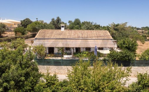 House in Alcantarilha, Algarve, Portugal 1