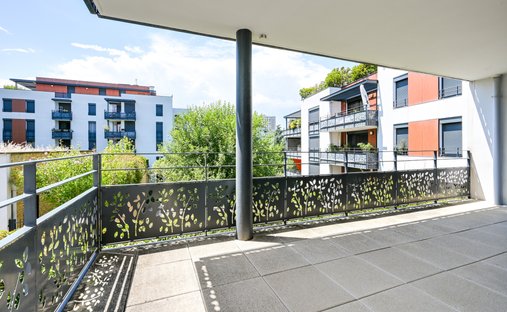 Apartment in Champvert-Point du Jour-Saint Irénée, Lyon 5e Arrondissement, Lyon 1
