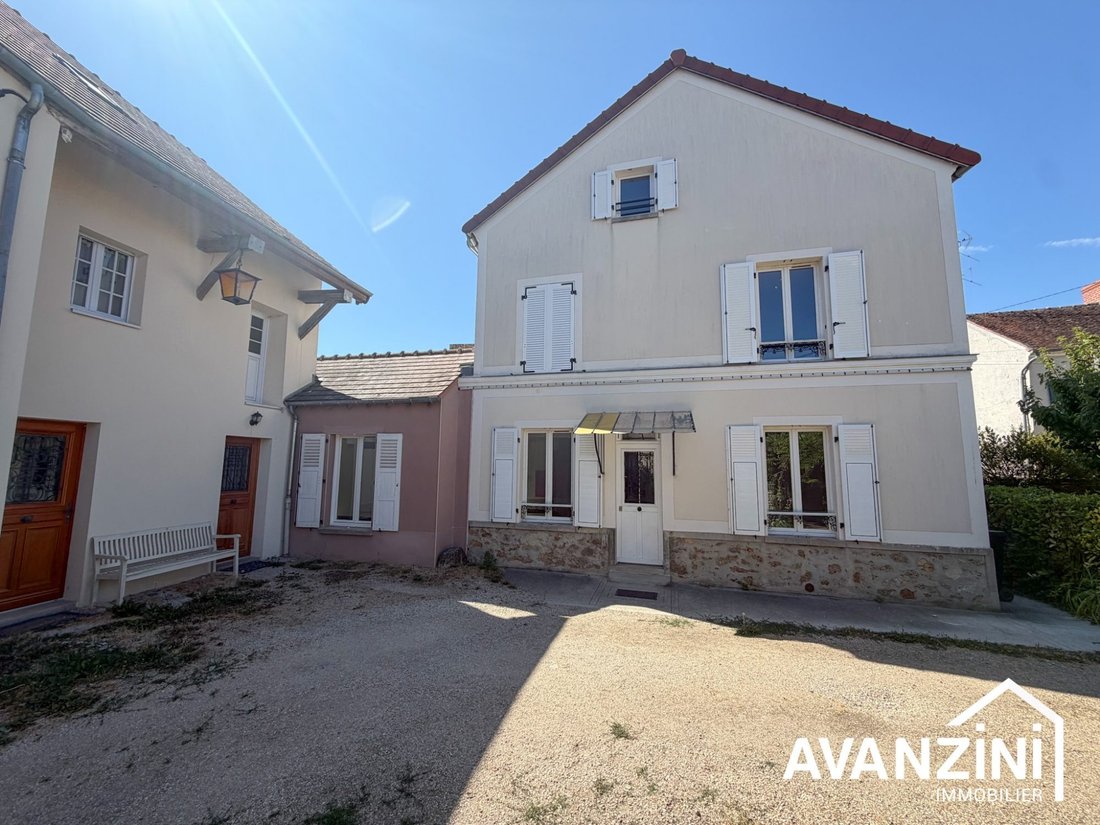 House in Villiers-sur-Morin, Ile-de-France, France 2 - 18554231