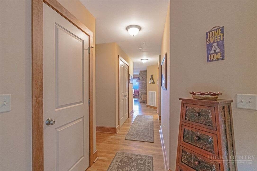 Condo in Banner Elk, North Carolina, United States 4 - 18551073