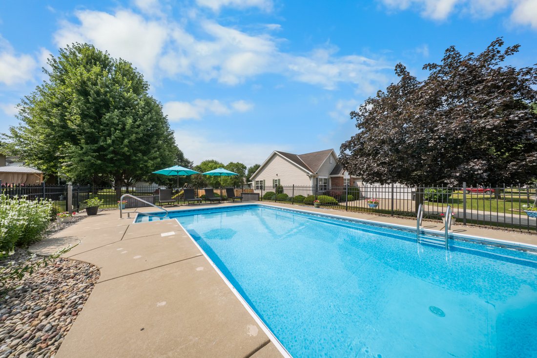House in Waukesha, Wisconsin, United States 2 - 18550622