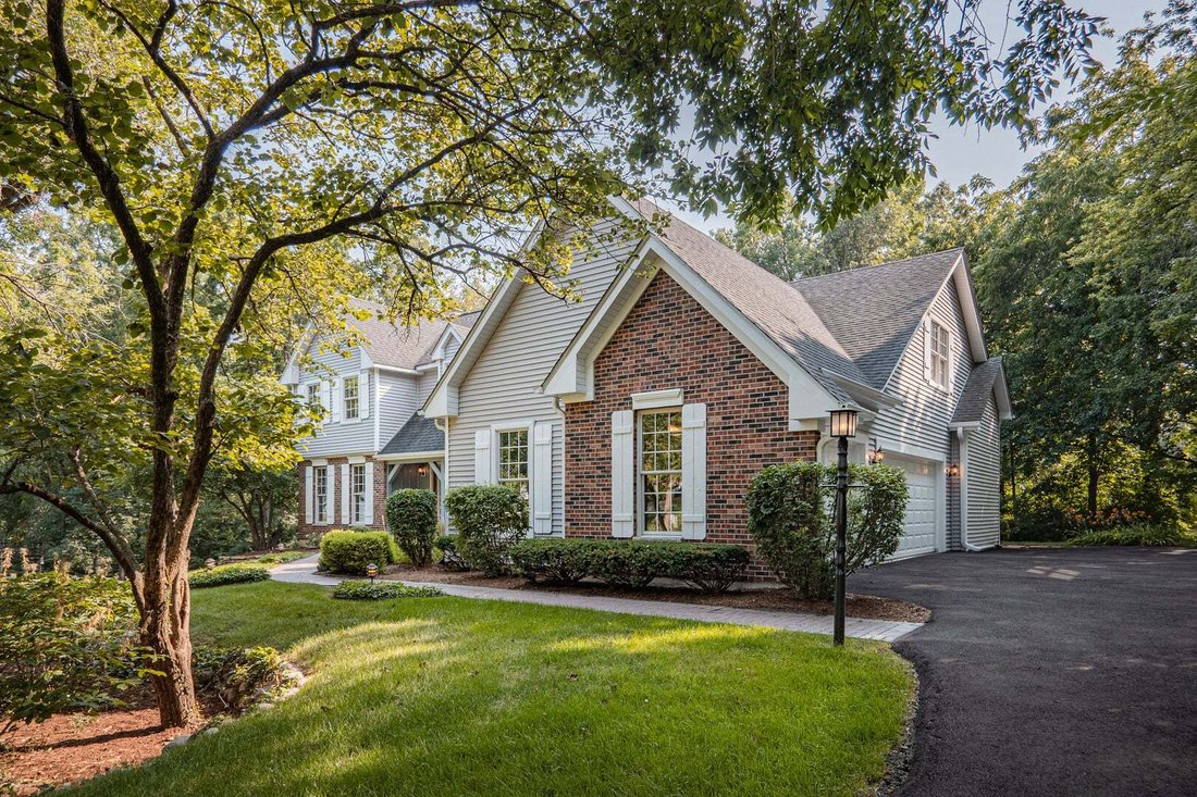 House in Campton Hills, Illinois, United States 3 - 18552691