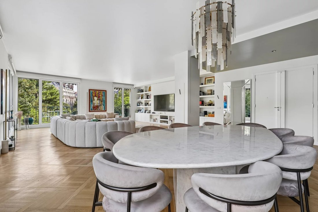 Apartment in Porte Dauphine, Paris 16e Arrondissement, Paris 5 - 18541100