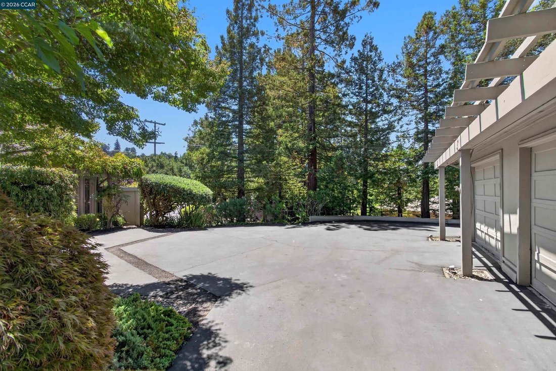 House in Orinda, California, United States 5 - 18551640
