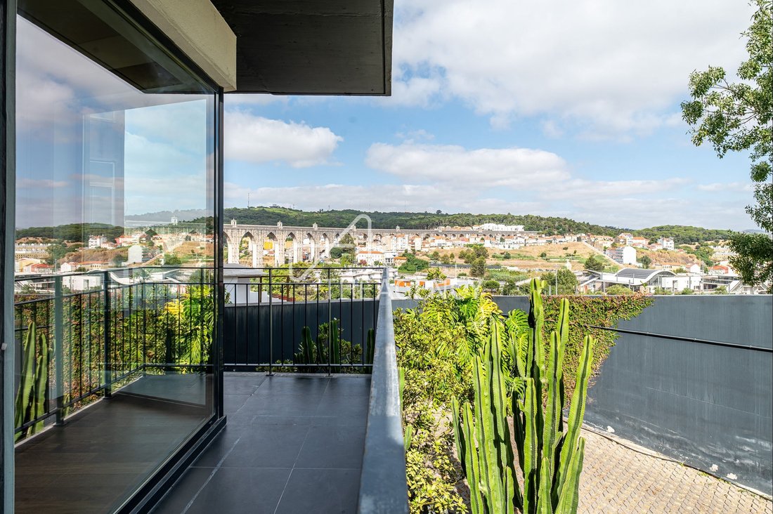 Apartment in Campolide, Lisbon, Portugal 3 - 18553276