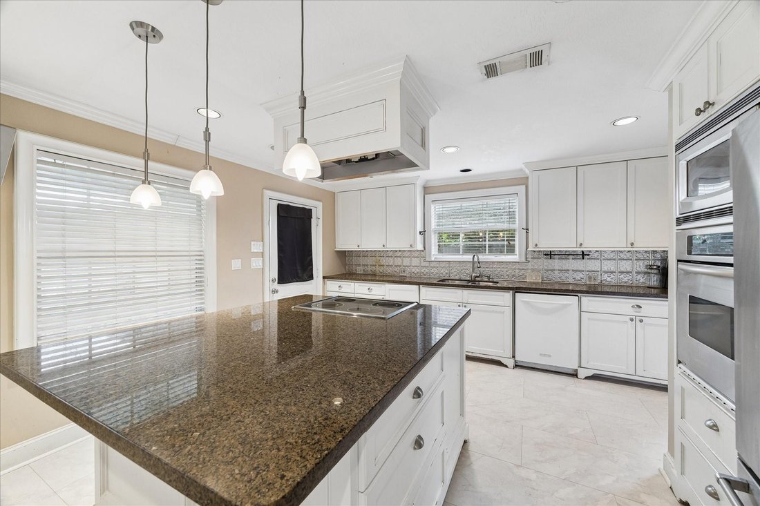 House in Houston, Texas, United States 3 - 18552891