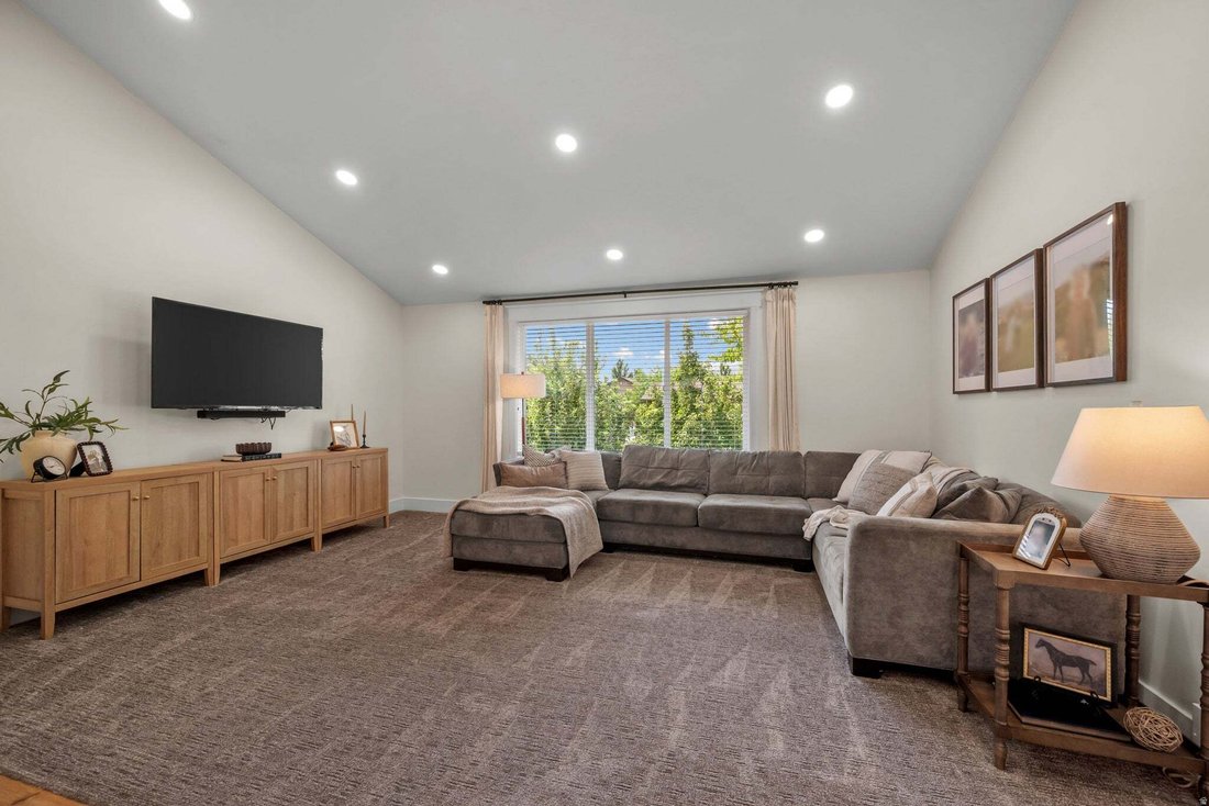 House in Farmington, Utah, United States 5 - 18551423