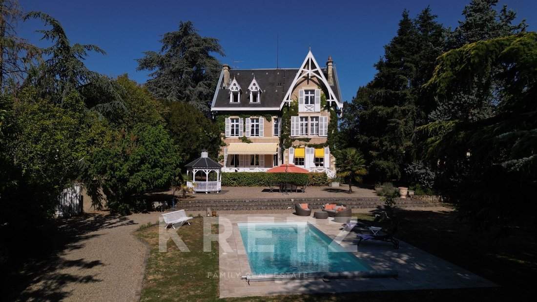 House in Vernet, Saint-Amand-Montrond, France 1 - 18550251