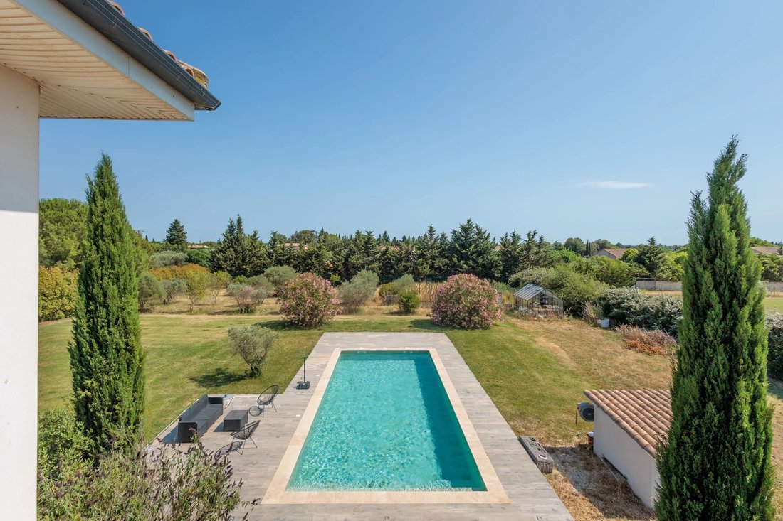 House in Arles, Provence-Alpes-Côte d'Azur, France 1 - 18549480