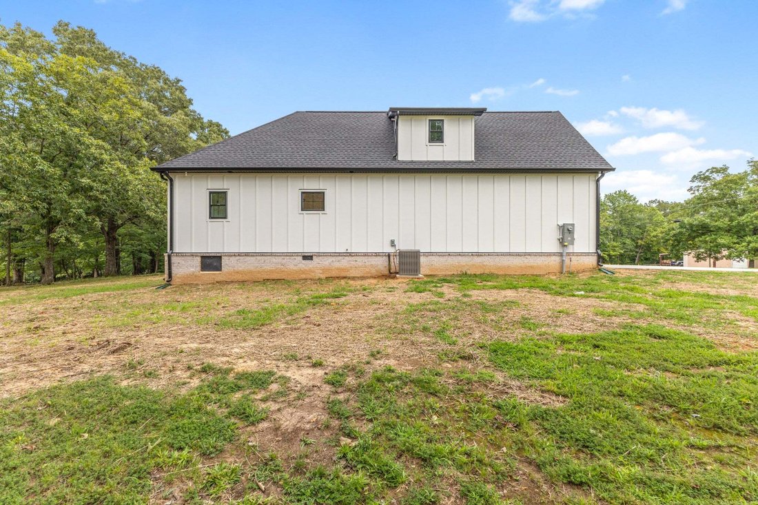 House in Burns, Tennessee, United States 4 - 18411422