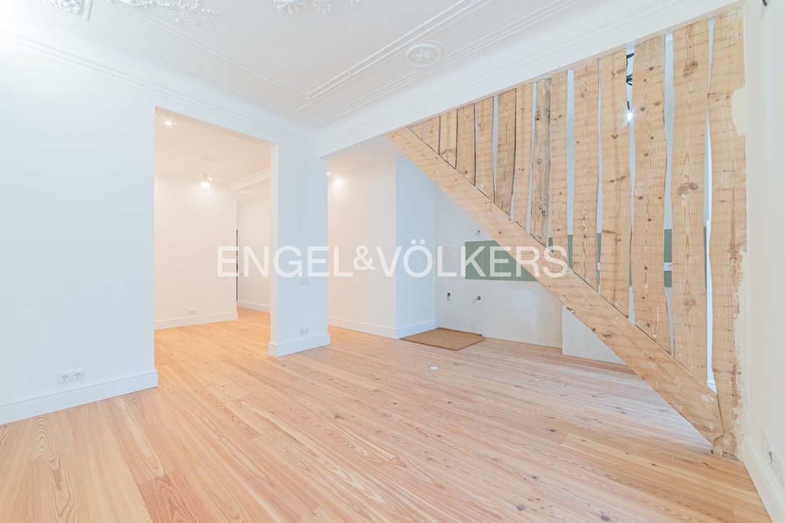 Apartment in Arroios, Lisbon, Portugal 5 - 18549995