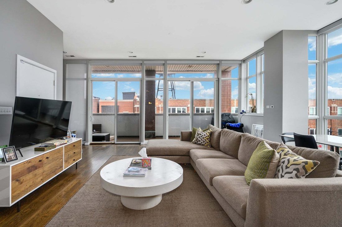 Condo in Chicago, Illinois, United States 5 - 18548729