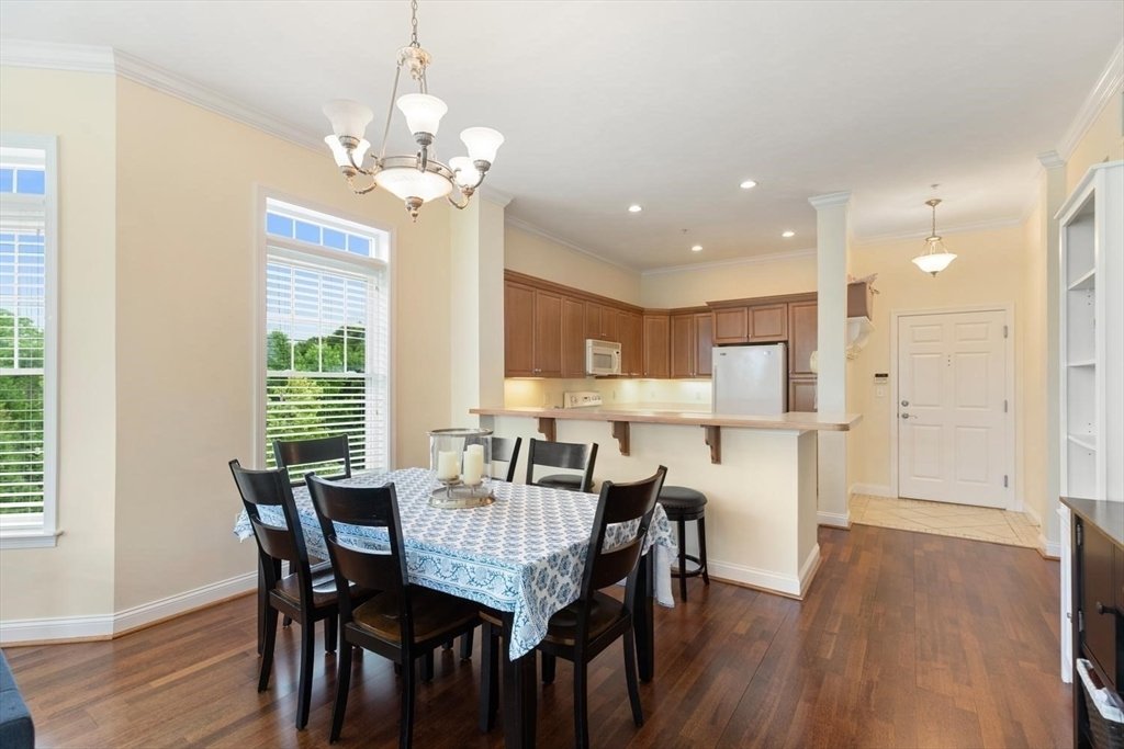 Condo in Woburn, Massachusetts, United States 5 - 18549044
