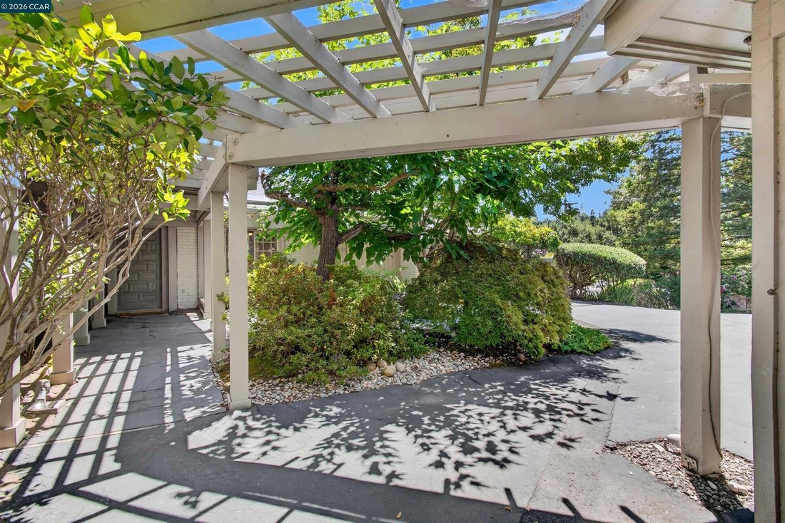 House in Orinda, California, United States 4 - 18551640