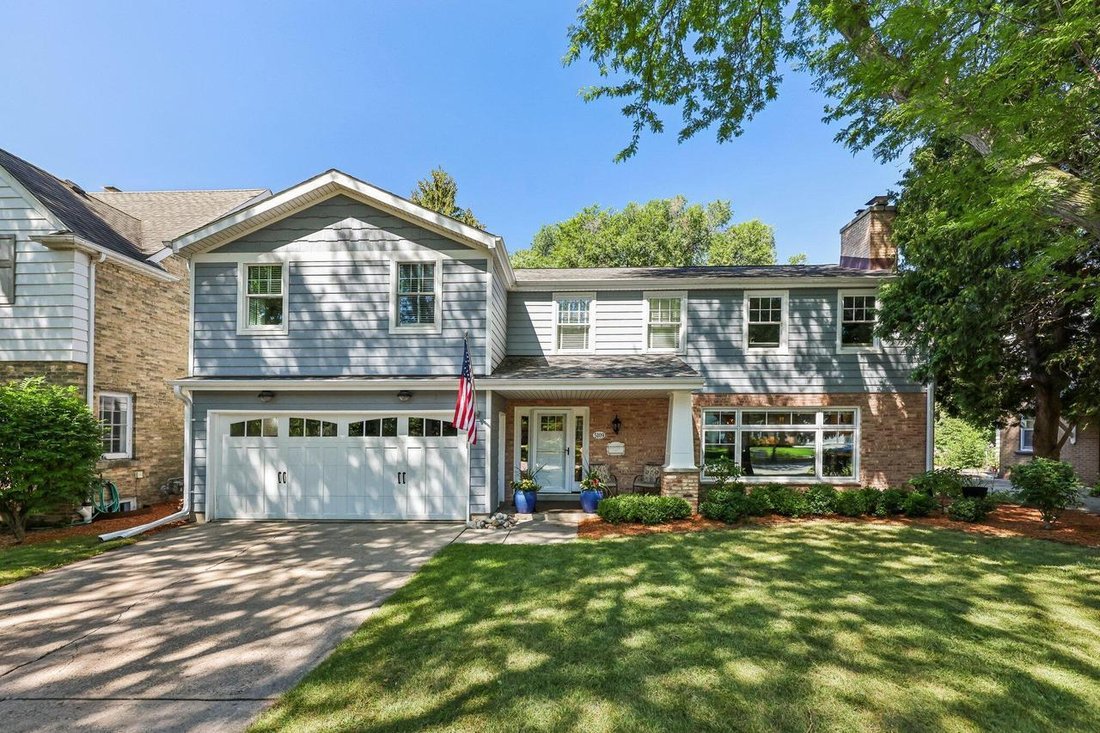 House in Fox Point, Wisconsin, United States 1 - 18551123