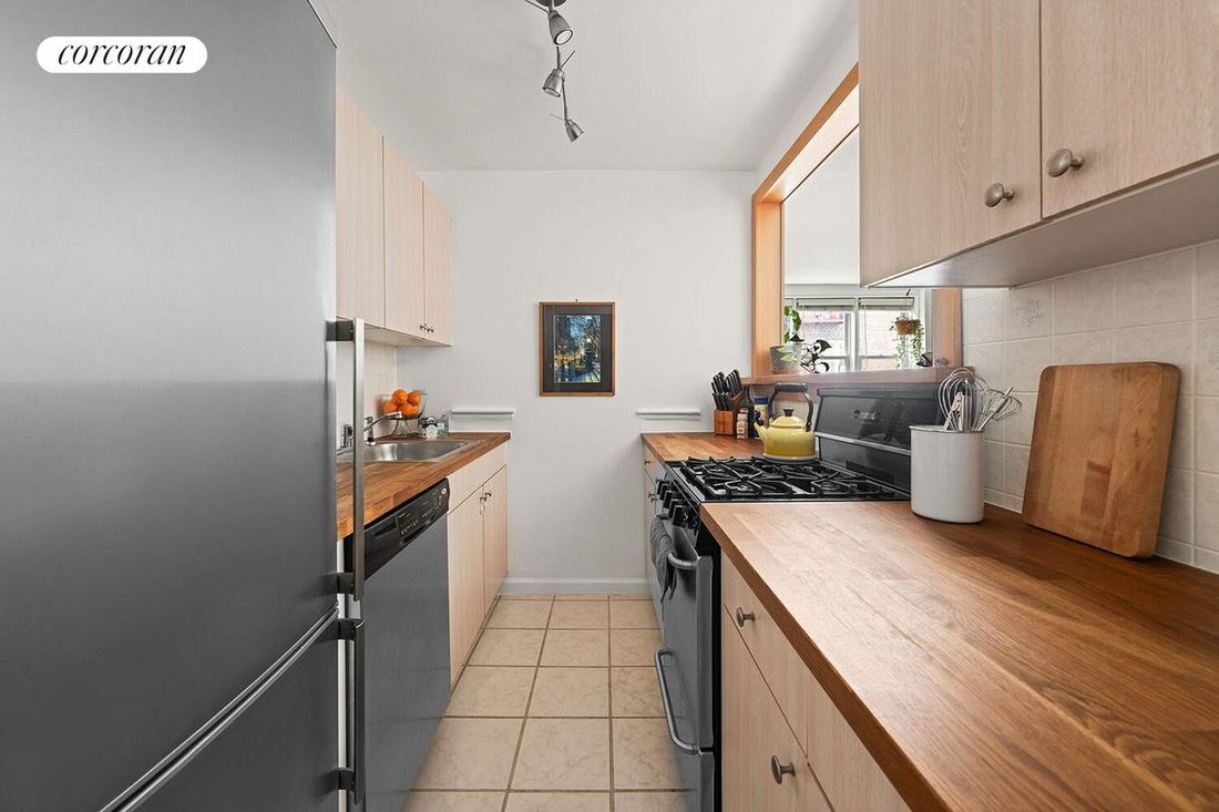 Co Op in New York, New York, United States 4 - 18447600