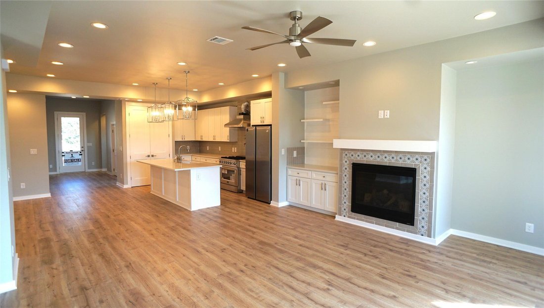 House in Spicewood, Texas, United States 3 - 18551718