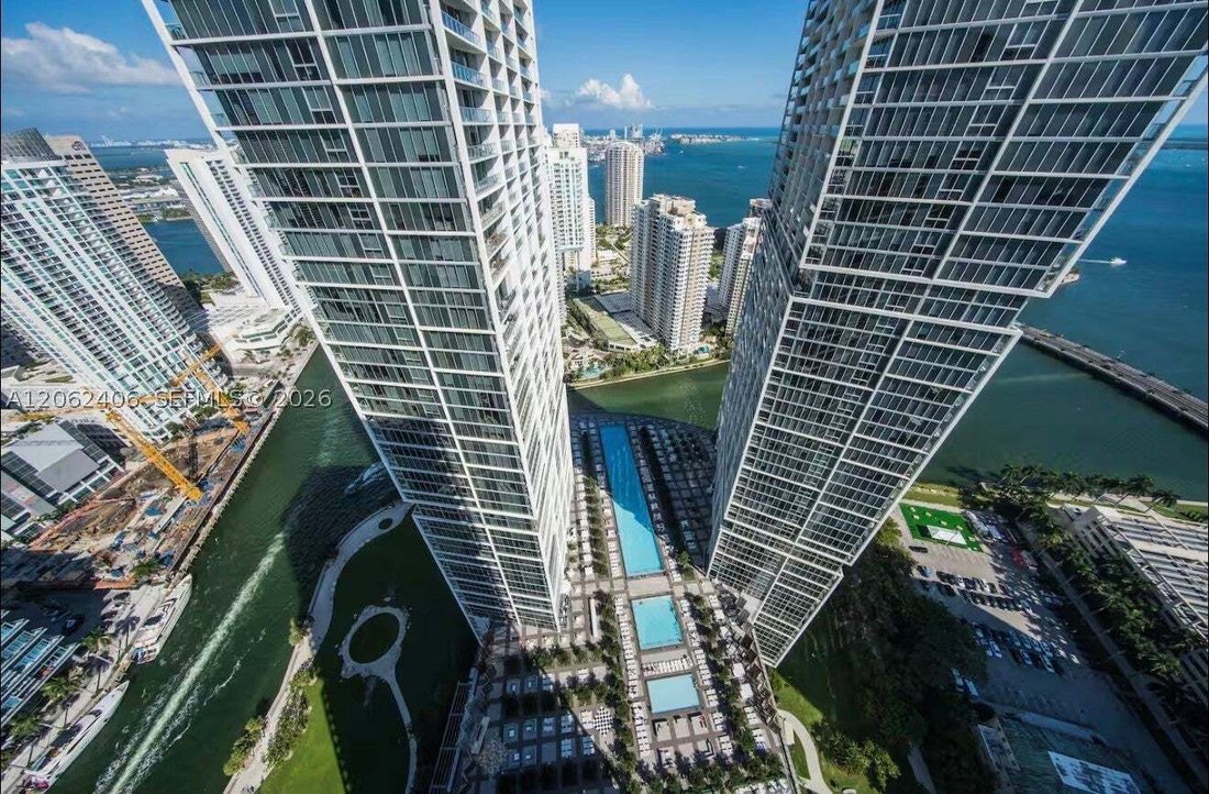 Condo in Miami, Florida, United States 2 - 18551935
