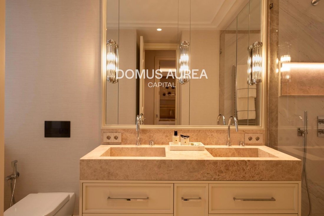 Apartment in Barrio Salamanca, Madrid, Spain 2 - 18359575