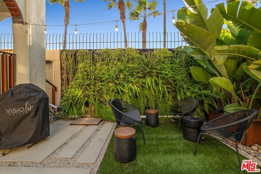 House in Los Angeles, California, United States 3 - 18551029