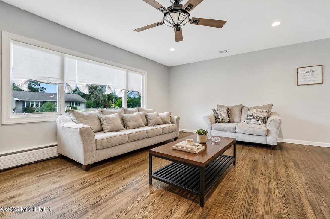 House in West Long Branch, New Jersey, United States 3 - 18551384
