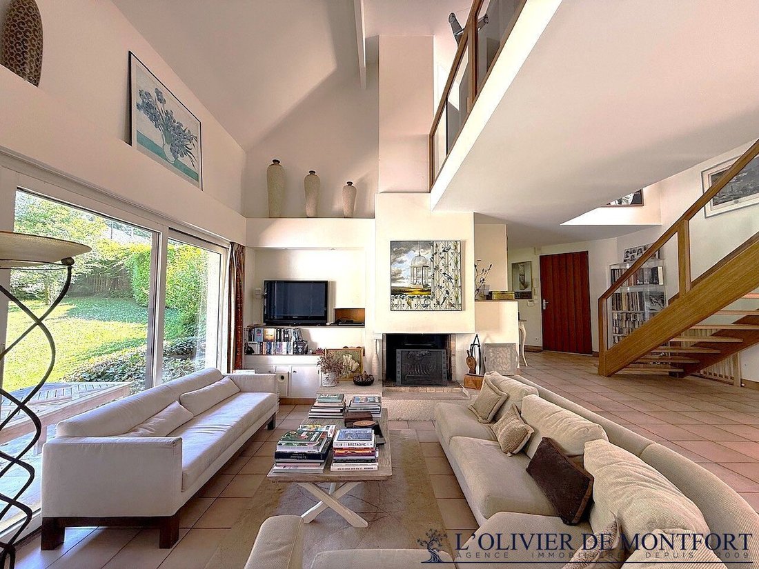 House in Montfort-l'Amaury, Ile-de-France, France 4 - 18548617