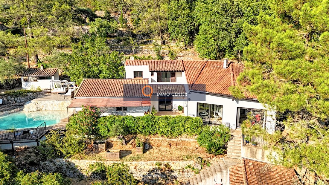 House in Belgentier, Provence-Alpes-Côte d'Azur, France 4 - 18548559