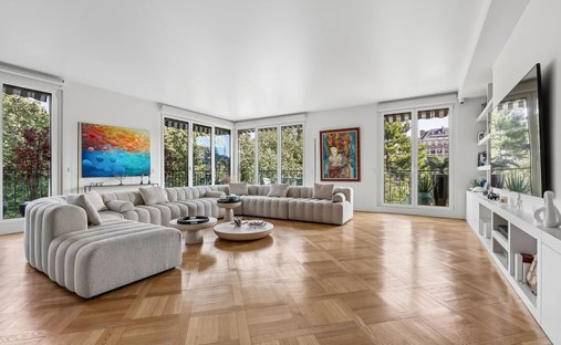 Apartment in Porte Dauphine, Paris 16e Arrondissement, Paris 1