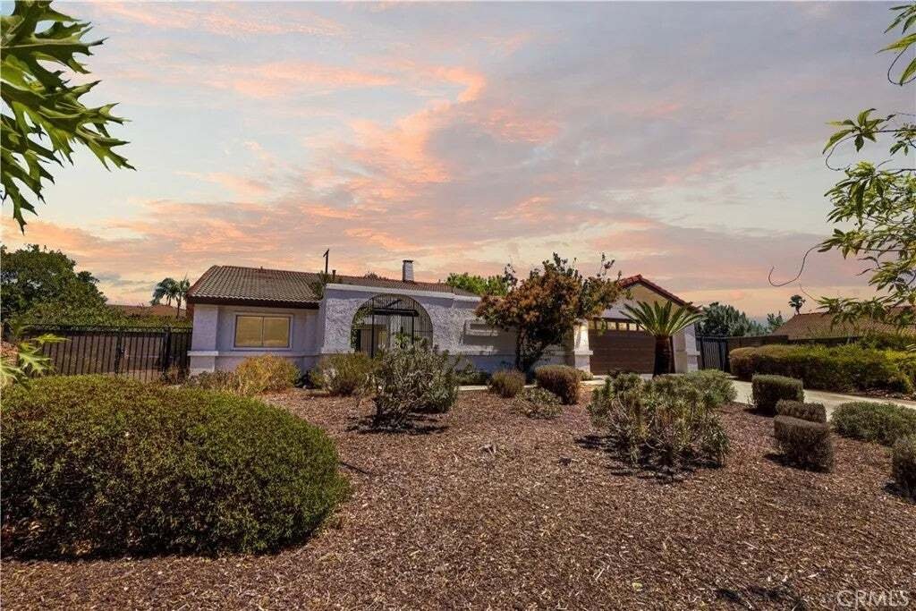 Condo in Claremont, California, United States 2 - 18552486