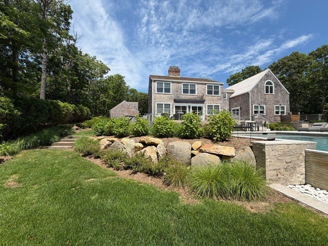 East Hampton, New York, United States 3 - 18553071