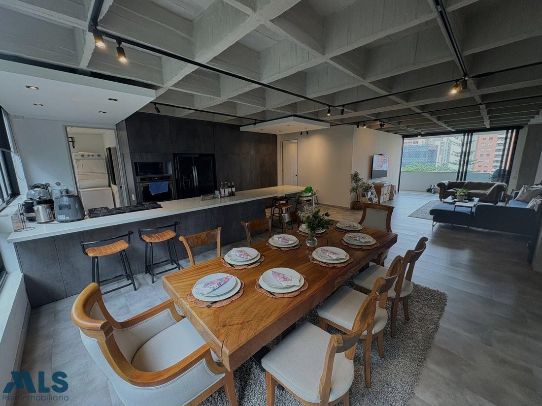 Apartment in Medellín, Antioquia, Colombia 2 - 18549079