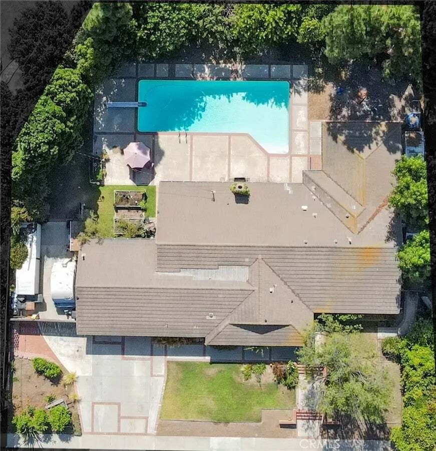 House in Fullerton, California, United States 5 - 18552495