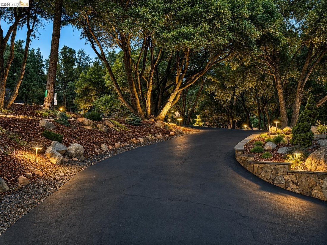 House in Sonora, California, United States 5 - 18550384