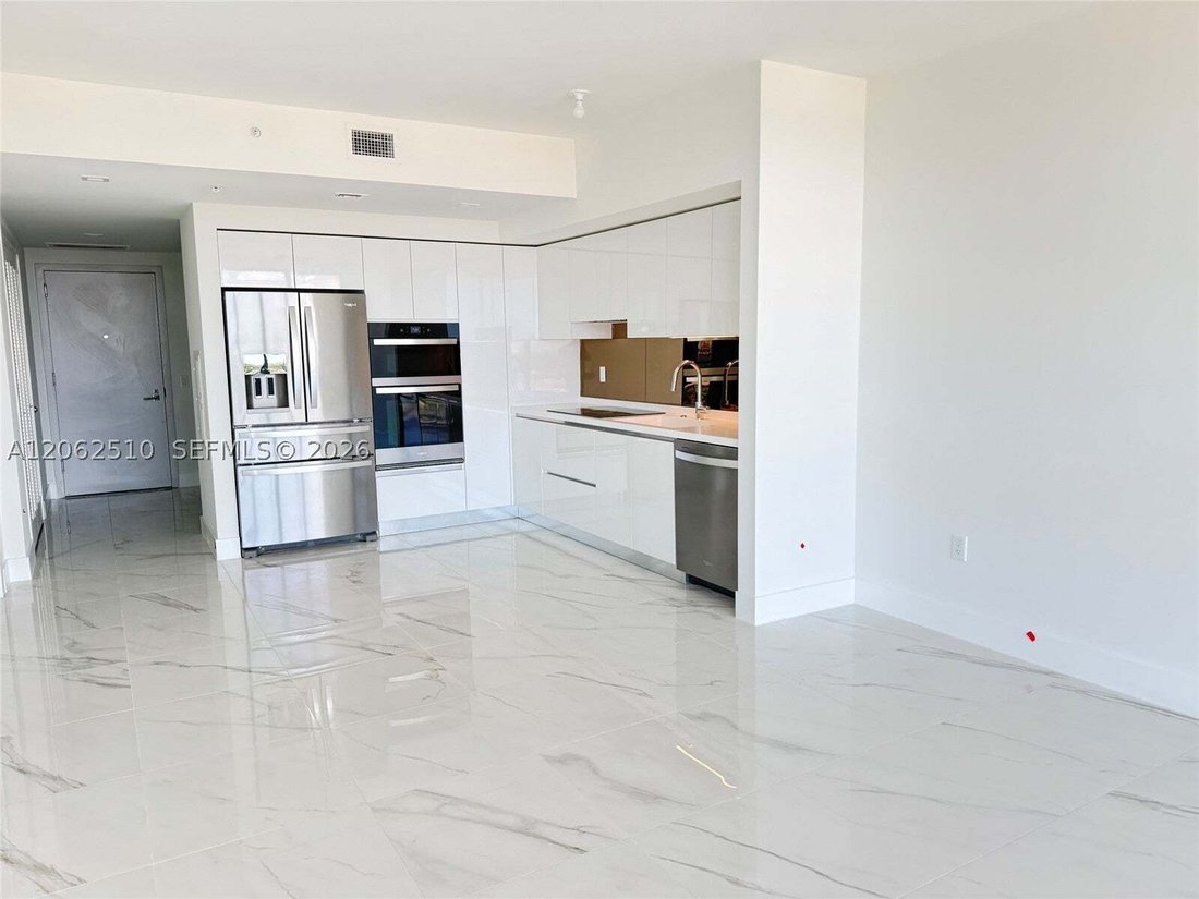 Condo in Hallandale Beach, Florida, United States 5 - 18551942