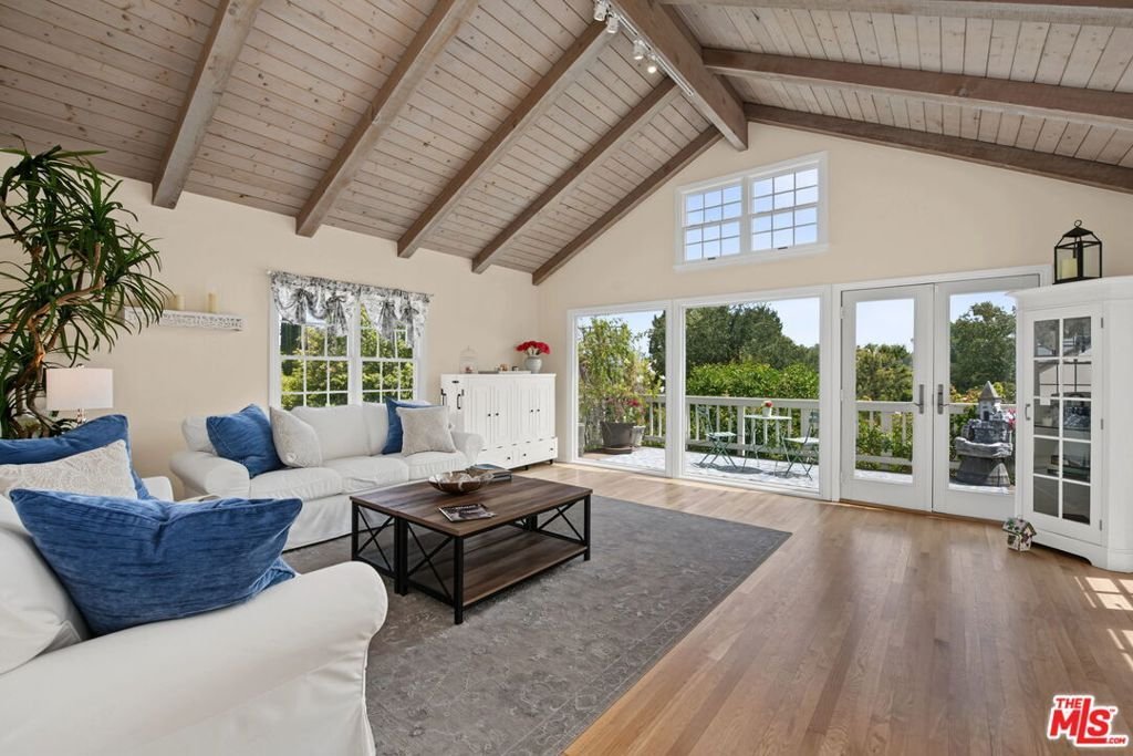 House in Los Angeles, California, United States 5 - 18551061