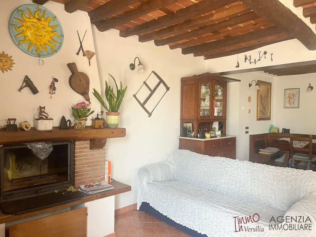 Villa in Camaiore, Tuscany, Italy 5 - 18551396